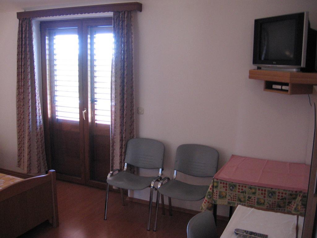 Guest House Caterina Poreč Extérieur photo