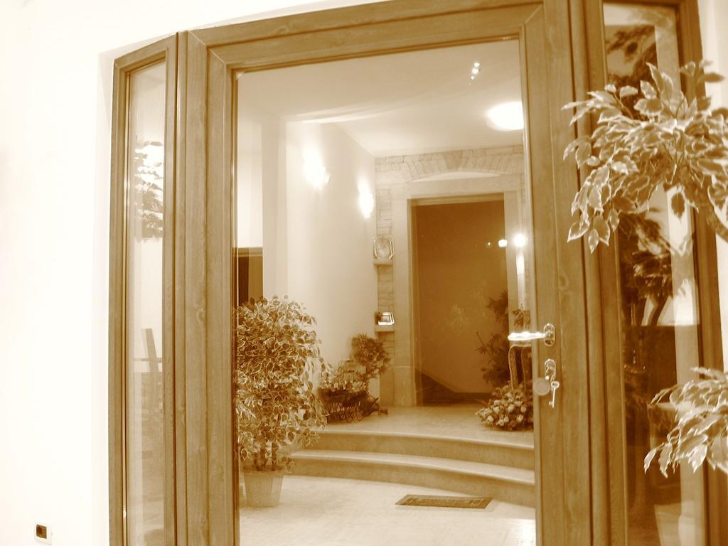 Guest House Caterina Poreč Extérieur photo